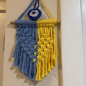 Meet your Posher, Maxim